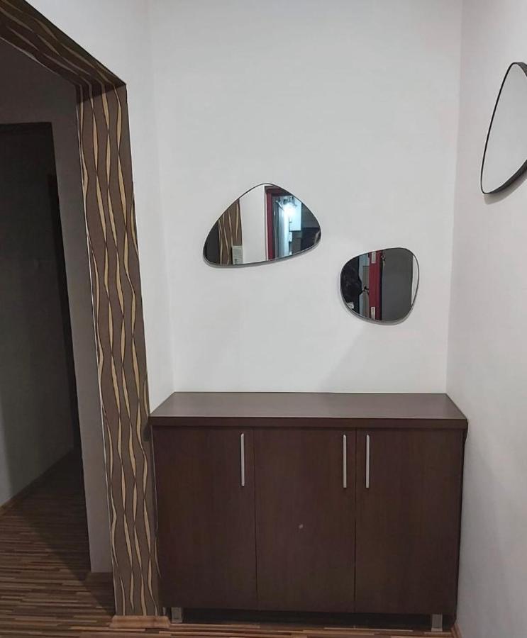 Talina Apartament Oradea Exterior photo