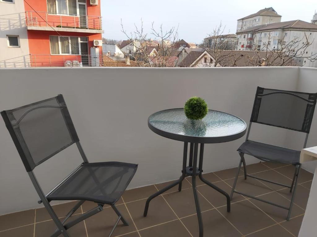 Talina Apartament Oradea Exterior photo